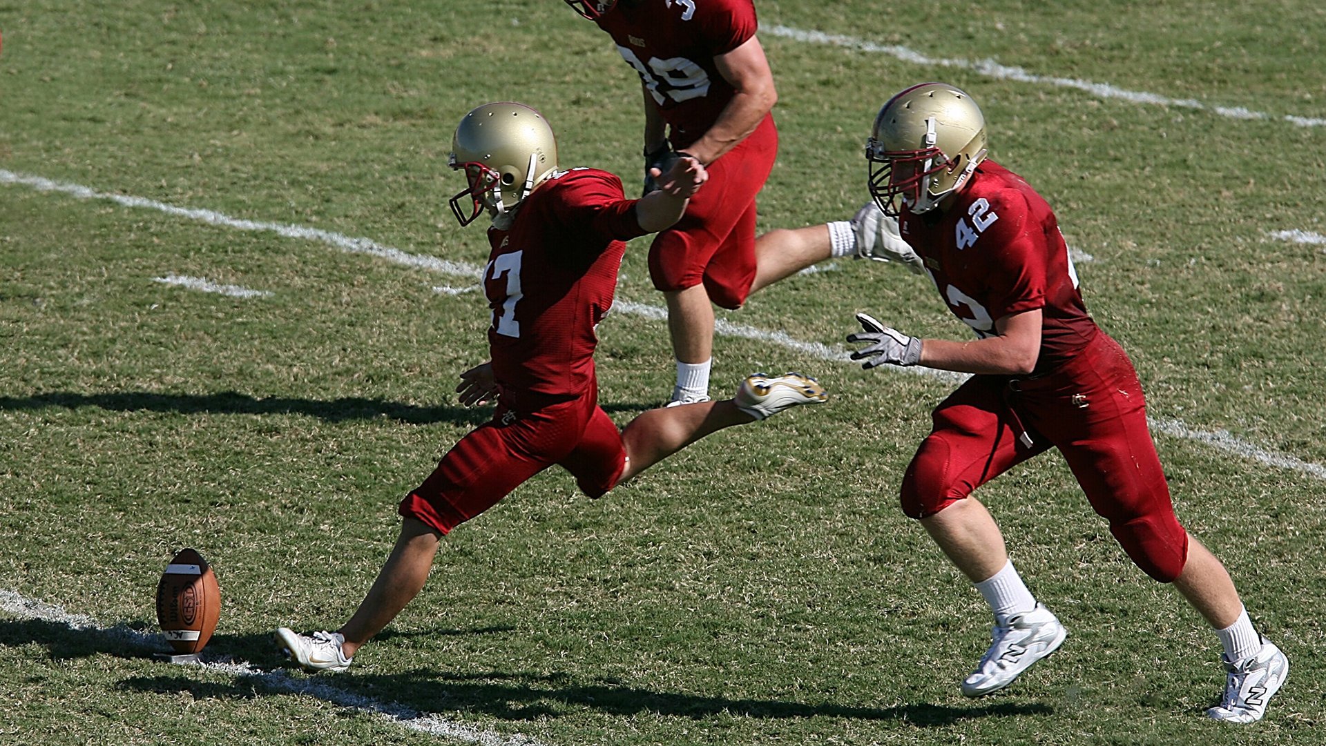 梅西带队冲击，阿根廷稳步向世界杯迈进